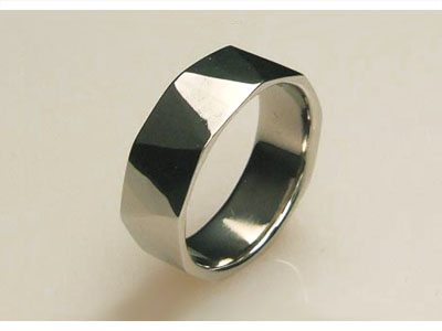 palladium facet ring